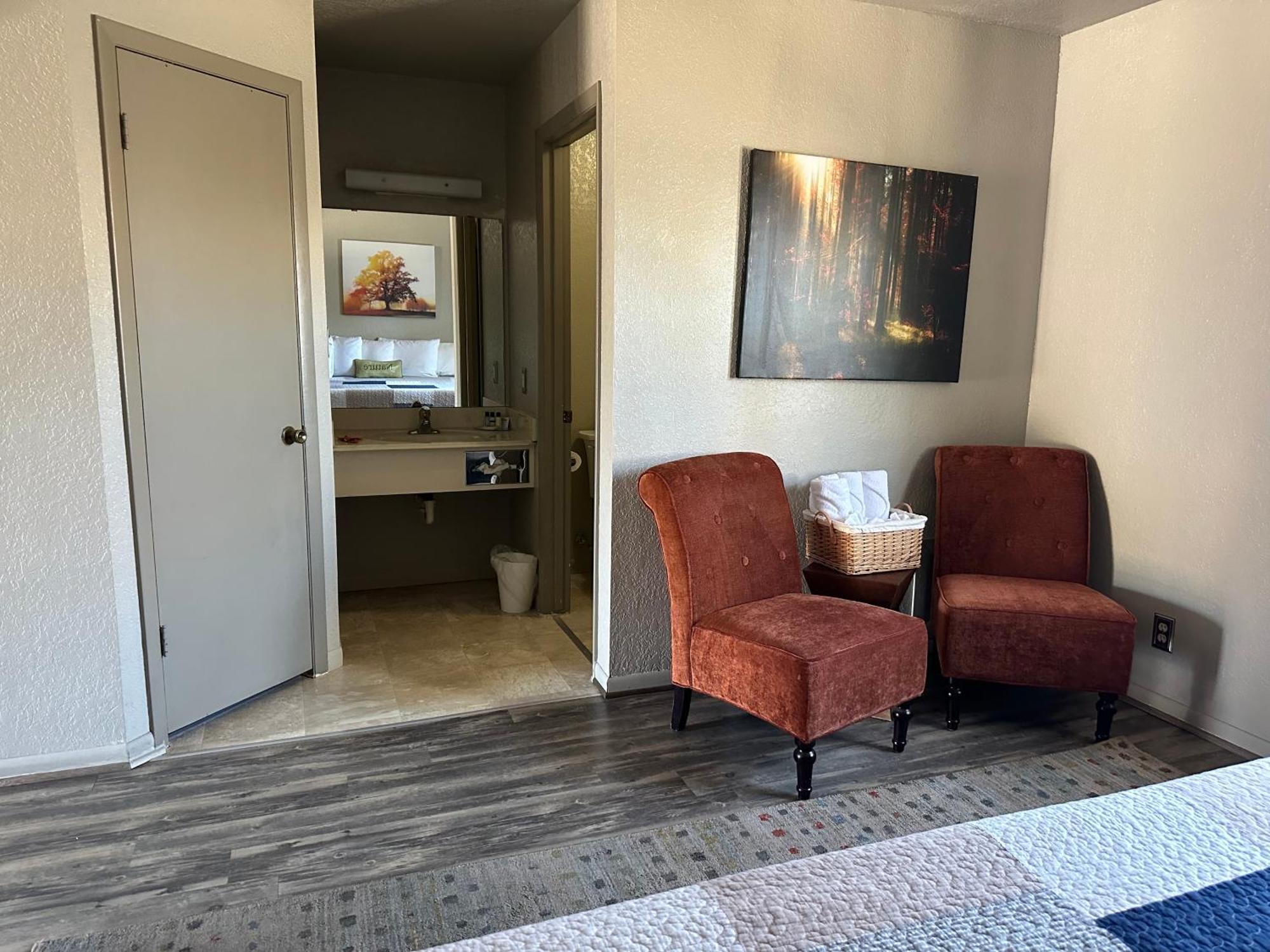 فريدريكسبيرغ Sunset Inn And Suites المظهر الخارجي الصورة