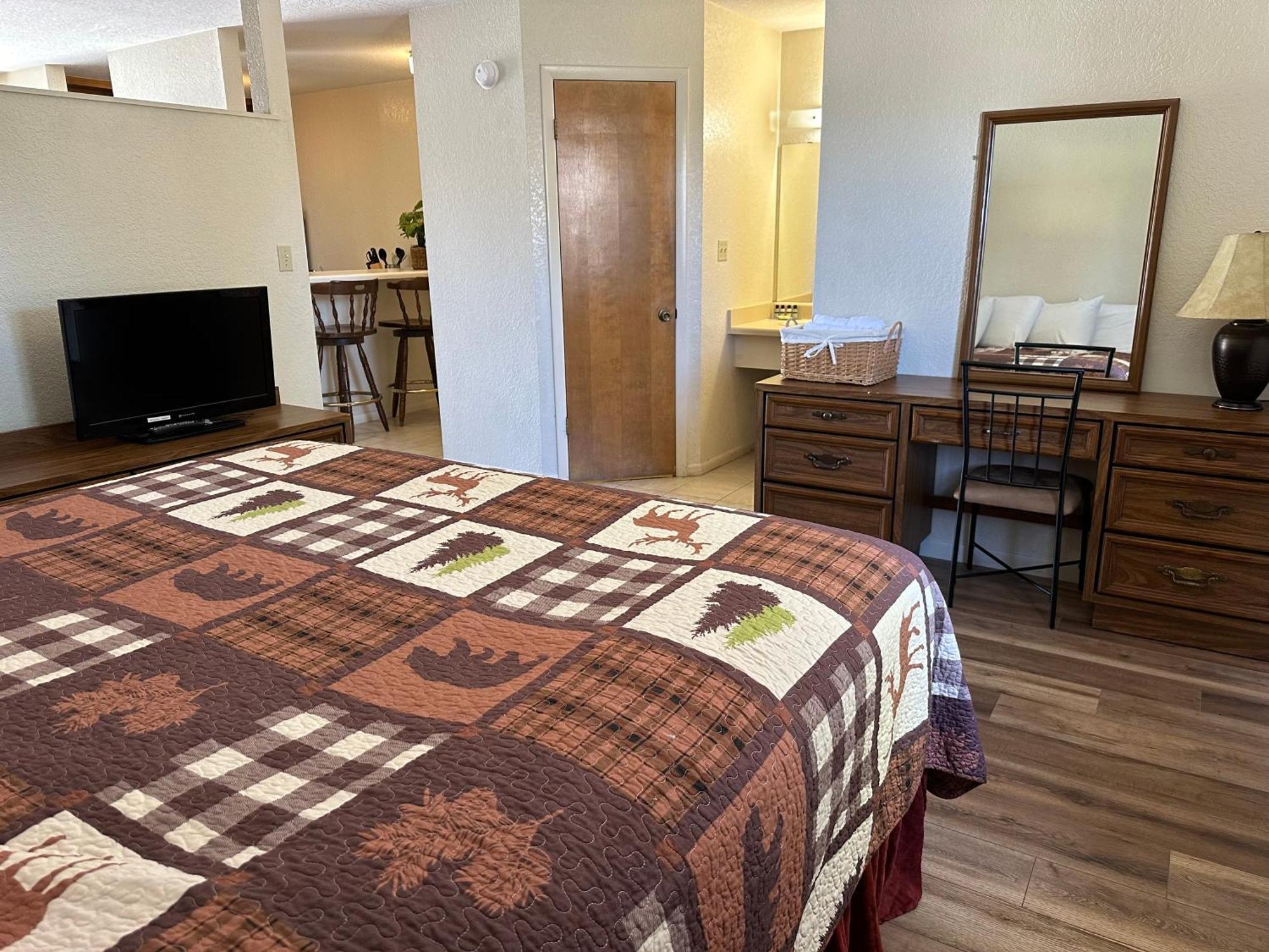 فريدريكسبيرغ Sunset Inn And Suites المظهر الخارجي الصورة