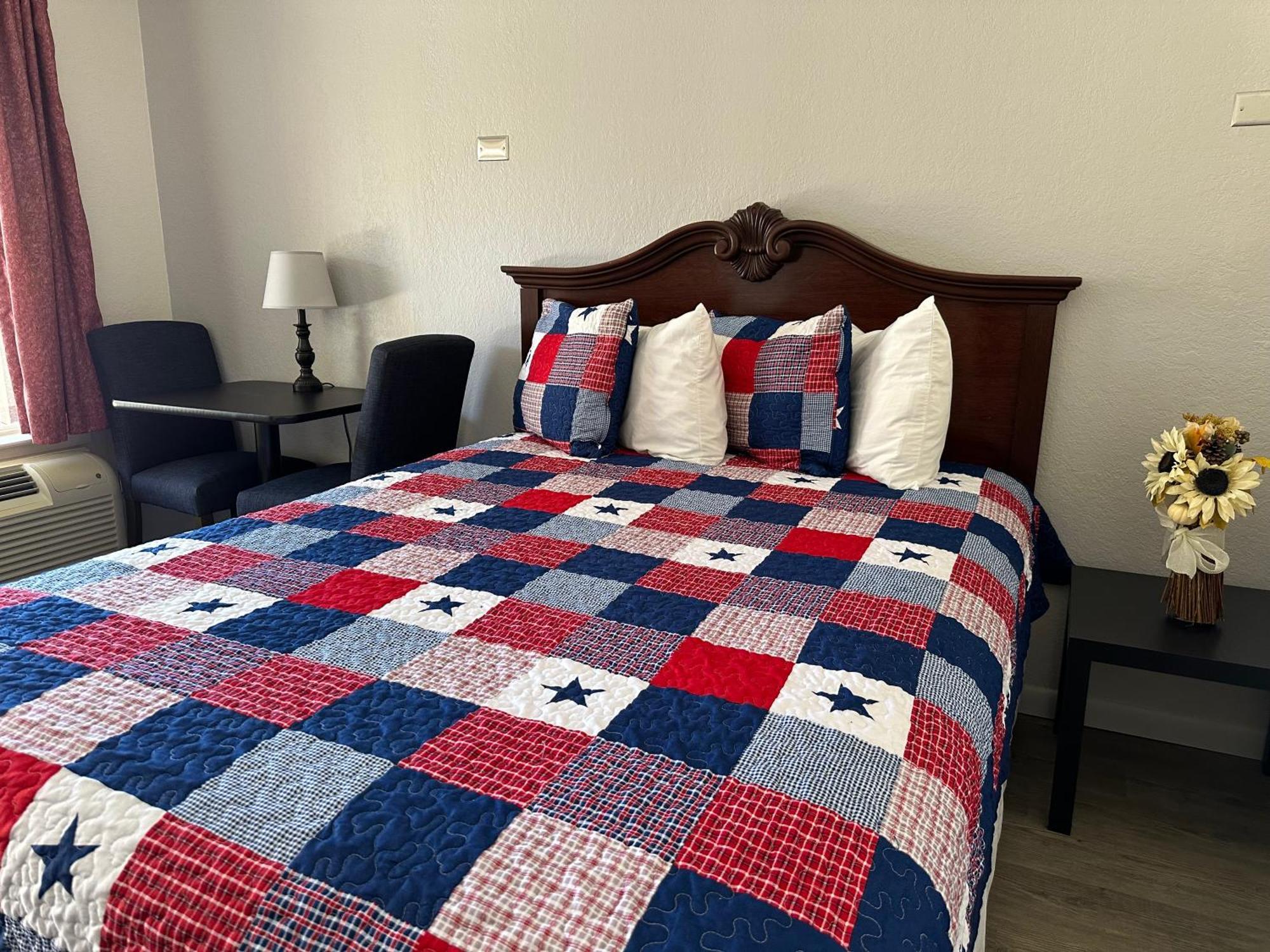 فريدريكسبيرغ Sunset Inn And Suites المظهر الخارجي الصورة